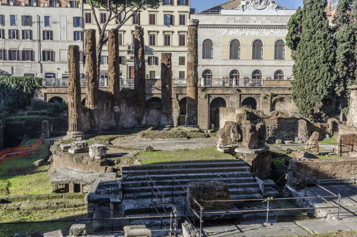 184 - Italia - Roma - plaza de Largo di Torre Argentina - Area Sacra